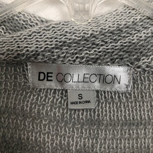 De Collection Cowl Neck Dolman Sleeve Gray Sweater - Picture 3 of 11